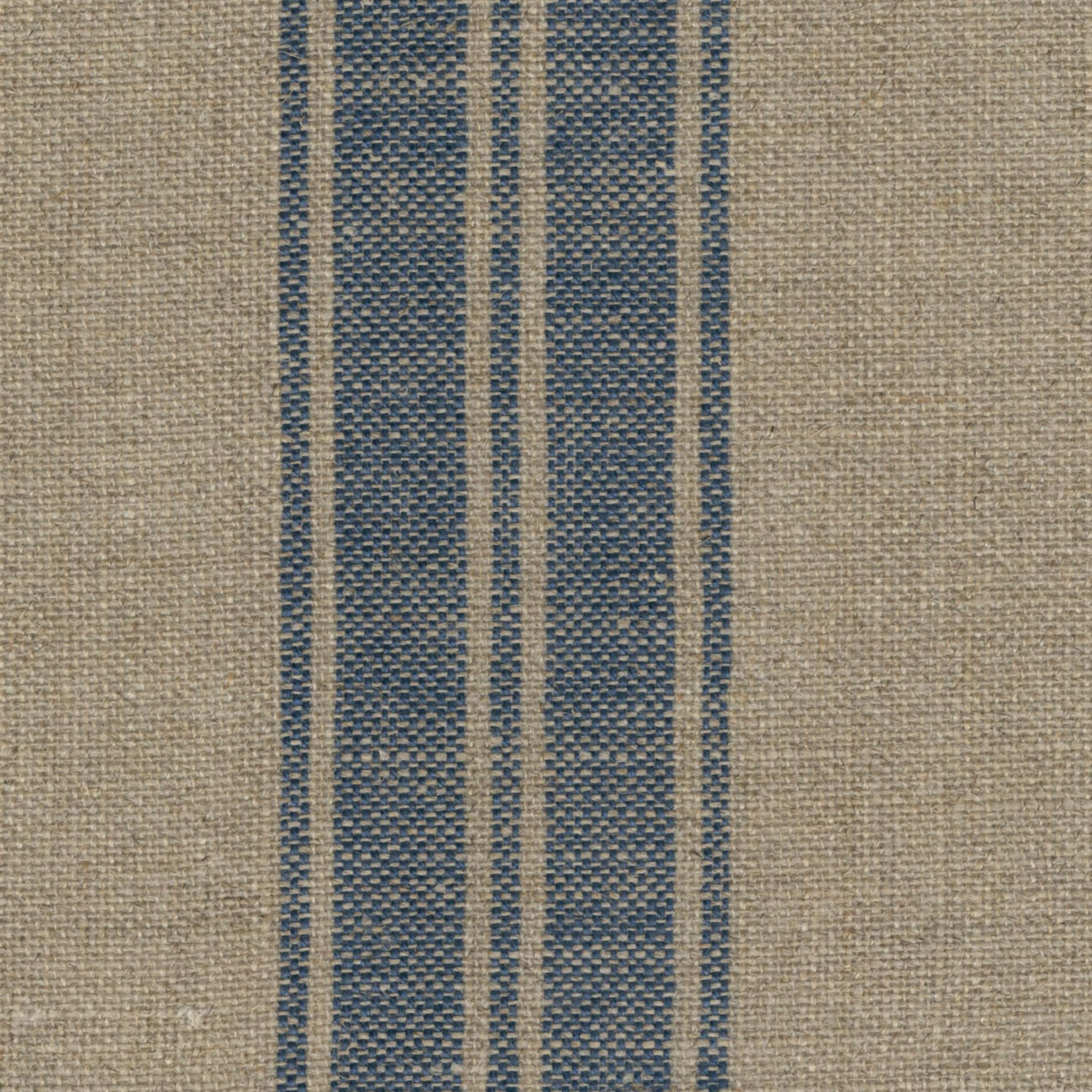 LI 907 45 - Ciel sans nuages