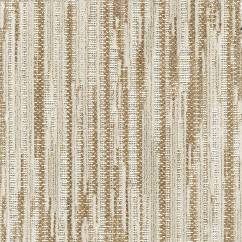 LB 982 06 - Sous la pluie claire