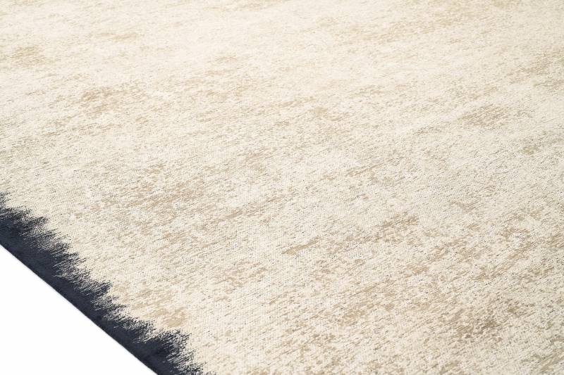 TA 140 03 10 - KALAHARI Sable