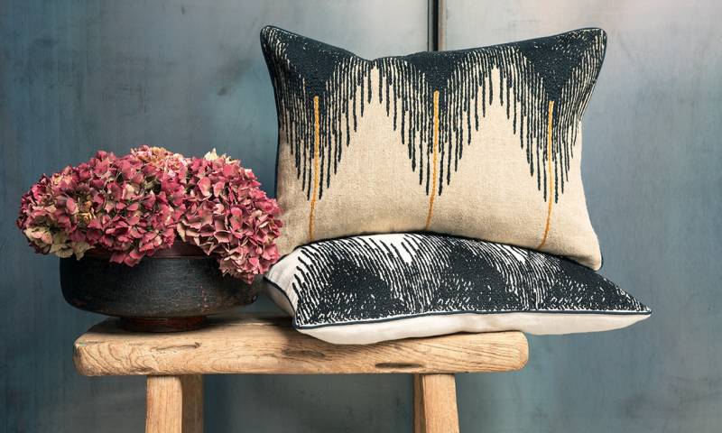 CO 157 02 02 - JOSEPHINE White story