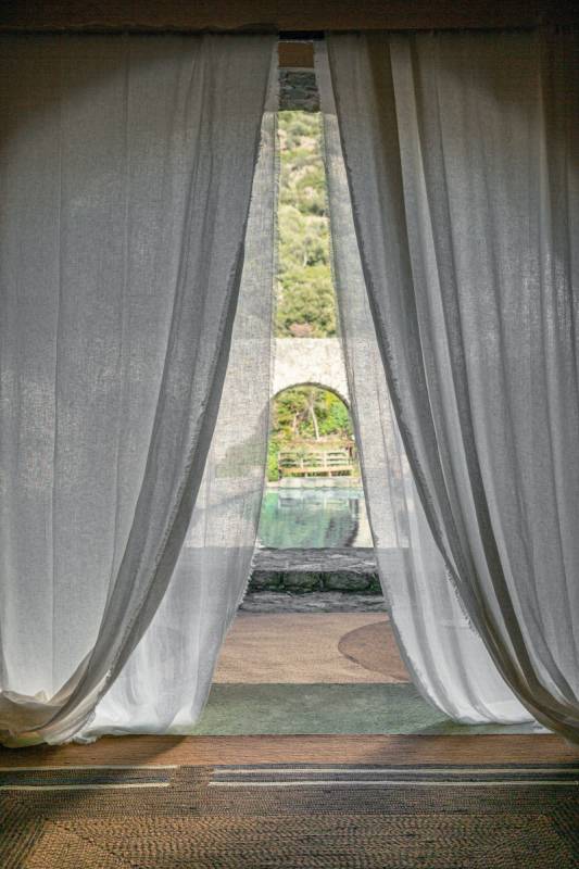 RD 120 02 01 - LIGHT&SHADOW All offwhite