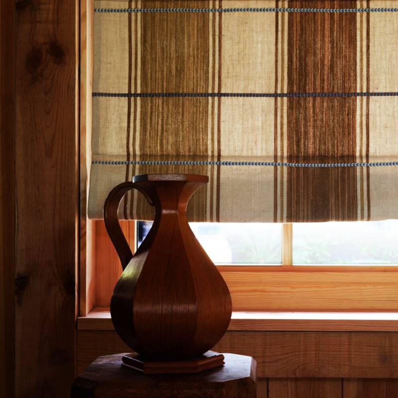 JU 005 08 - Un train séloigne