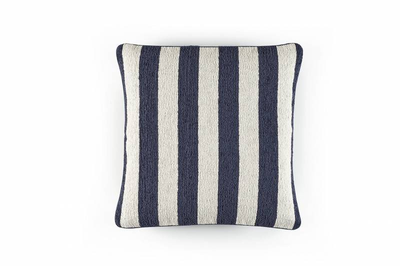 CO 266 46 01 - MANUKA Outremer