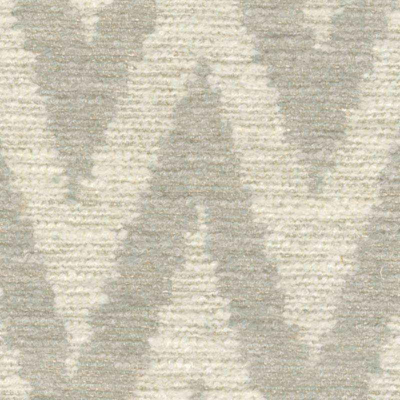 LR 377 40 - Dans les brouillards