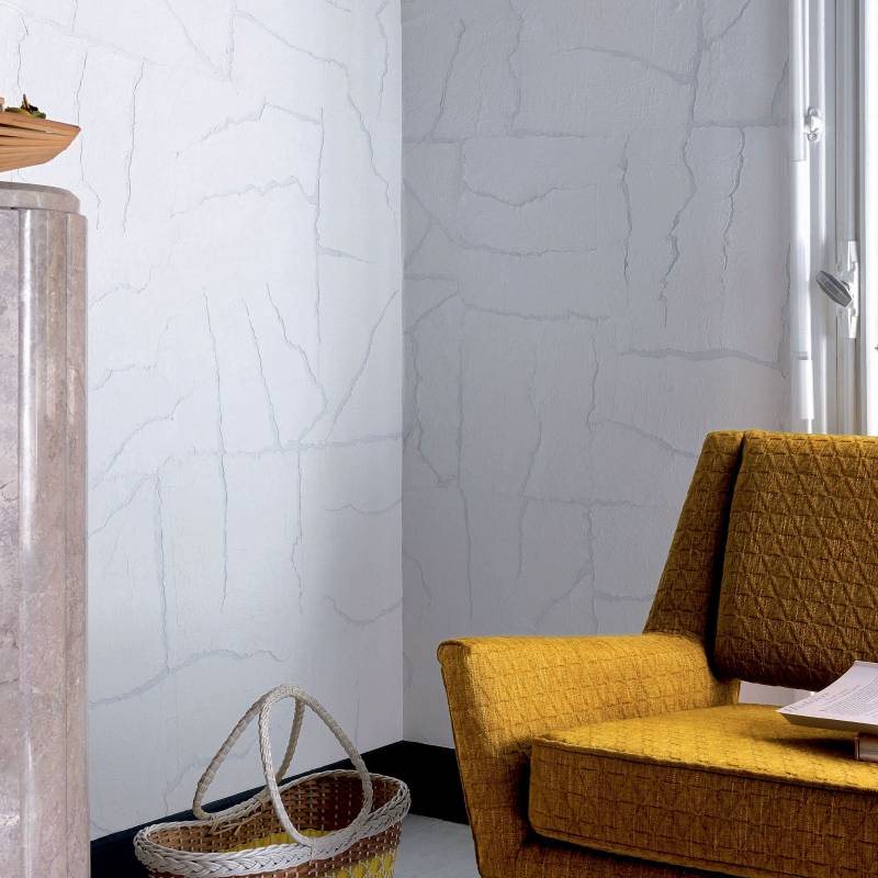 RM 664 01 - Troublante transparence