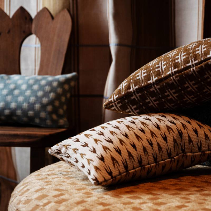 LI 914 05 - Il écoute la pierre tomber